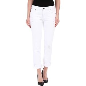 Kut from the Kloth women’s Catherine Boyfriend white distressed jeans. Size 4